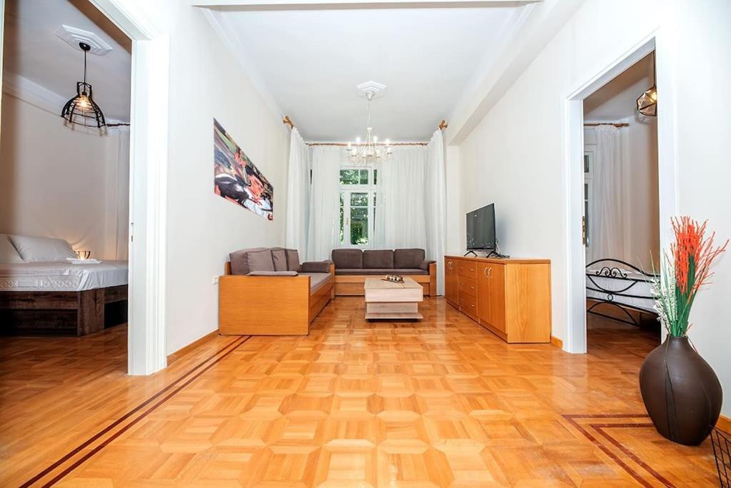 Roman Forum Apartment سالونيك المظهر الخارجي الصورة